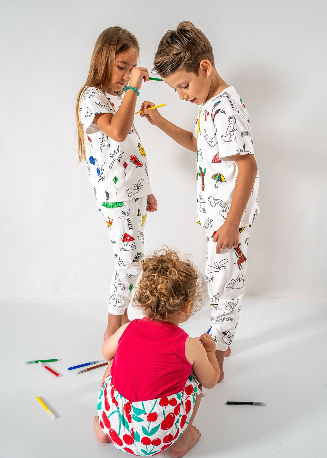 Boyanabilir Çocuk Pijama Takımı (Boyama Kalemi Hediye)